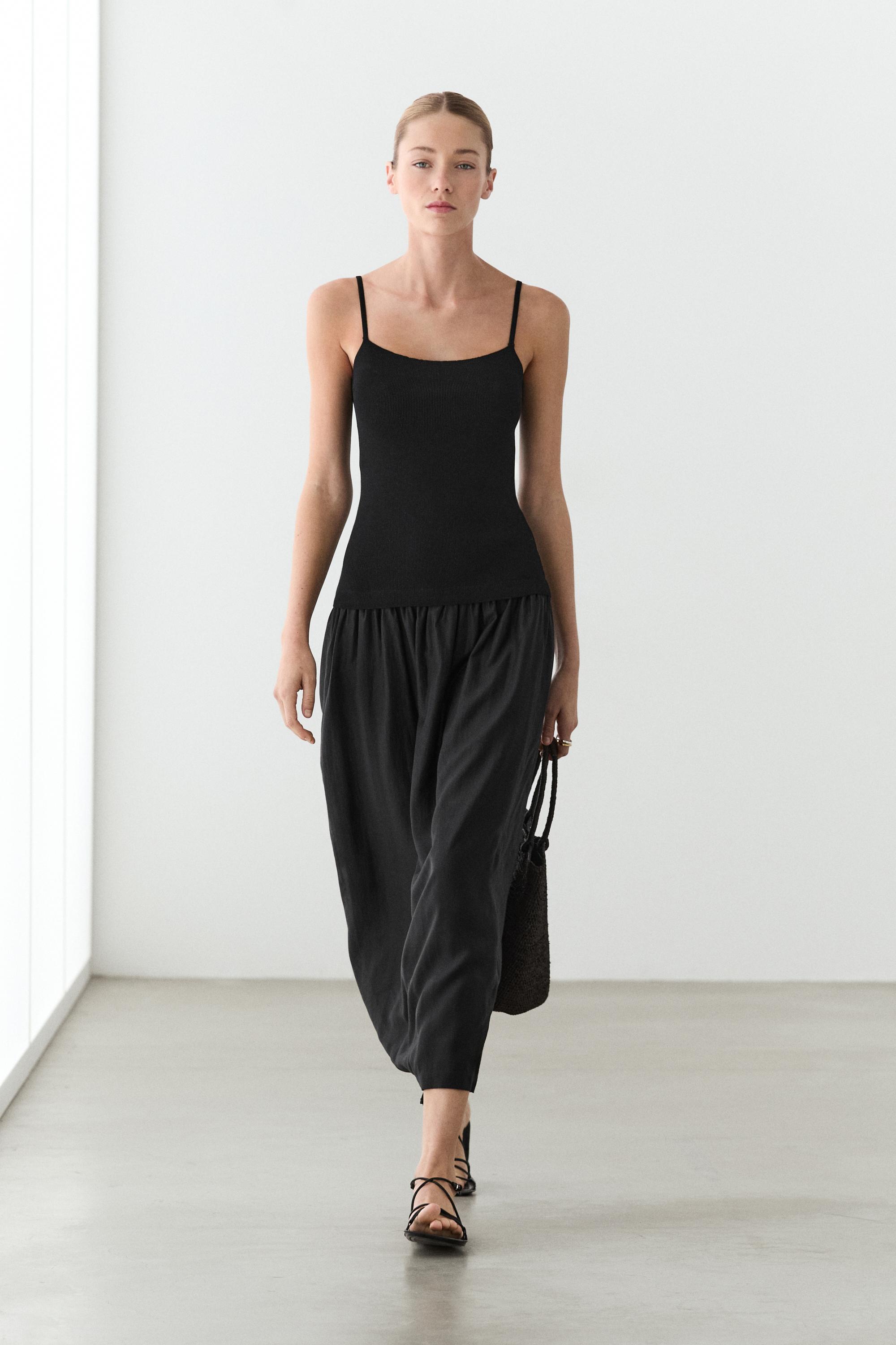 Robe midi combinée à bretelles